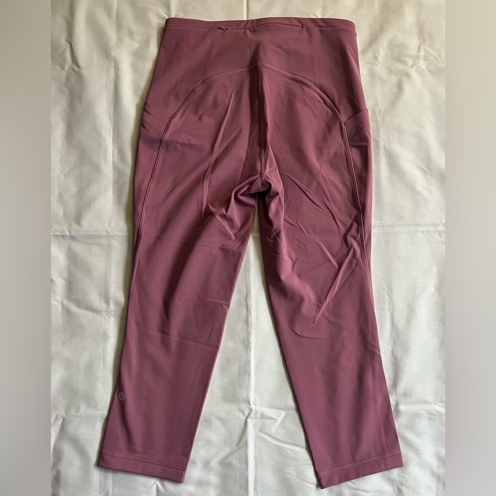 Lululemon. Size 8. Swift Speed.